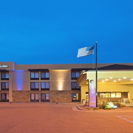 Holiday Inn Express Hotel & Suites Colby, An Ihg Hotel Eksteriør billede