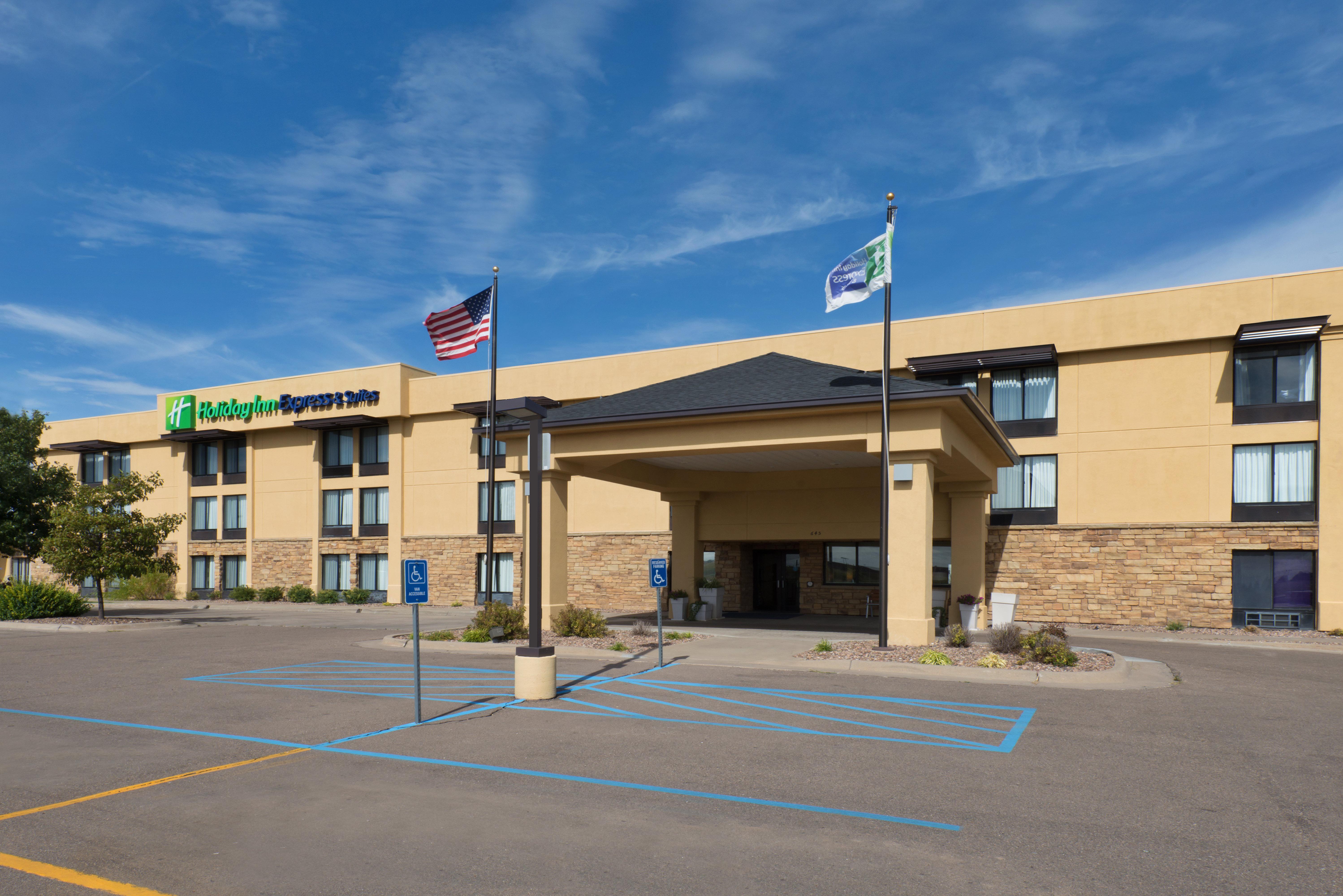 Holiday Inn Express Hotel & Suites Colby, An Ihg Hotel Eksteriør billede